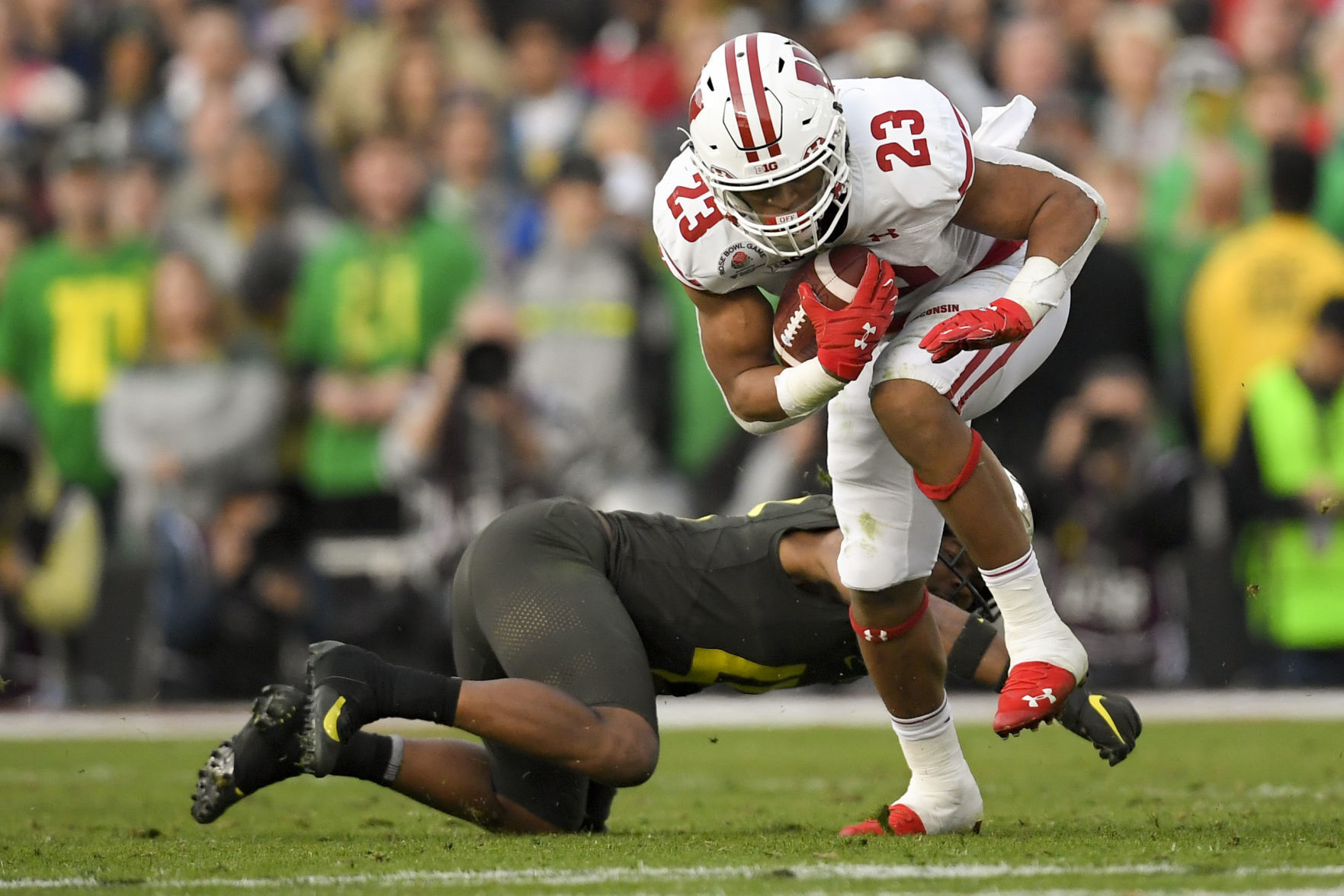 Ducks 28, Badgers 27